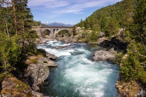 Noorwegen, Romsdalen bridge.